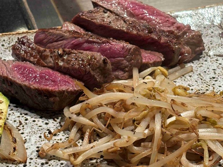 ワイキキで45年、和食の老舗「レストランサントリー」で和州牛を堪能～その１