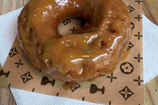 マラサダに続け！隠れた美味ドーナッツを発見。　　　　　　　　　　　HAWAII’S BESTとタロドーナッツ